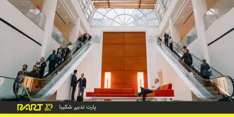 مقایسه پله برقی یک طرفه و دو طرفه