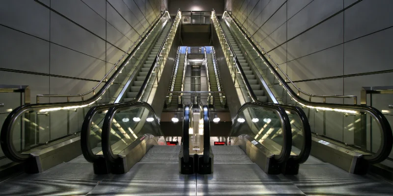 نصب پله برقی